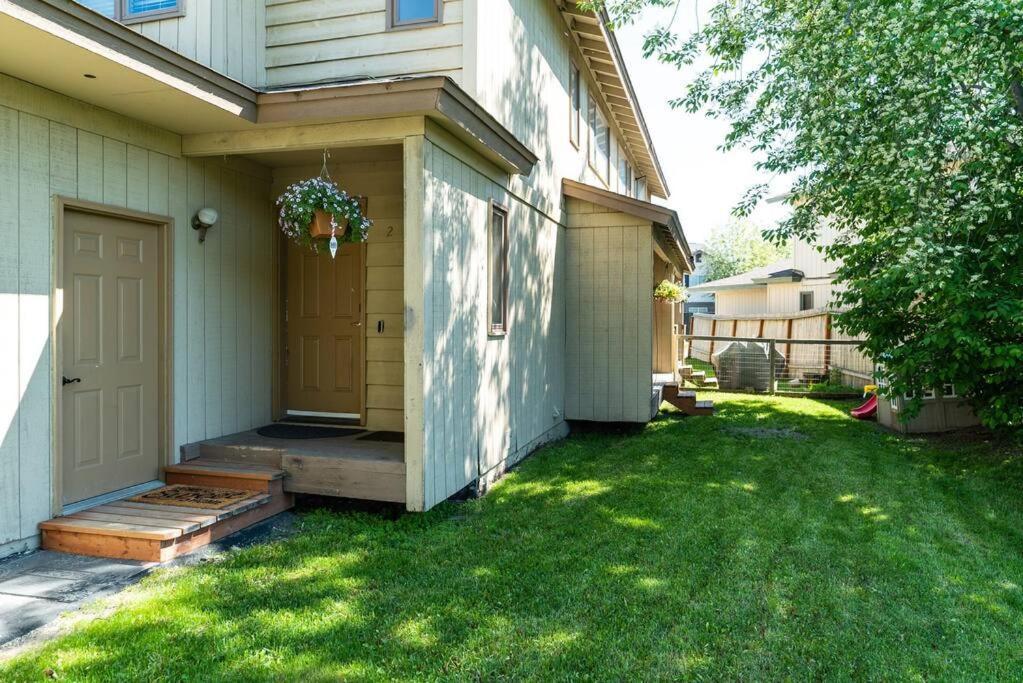 Moose Meadows- Near The Airport, Centrally Located 安克拉治 外观 照片
